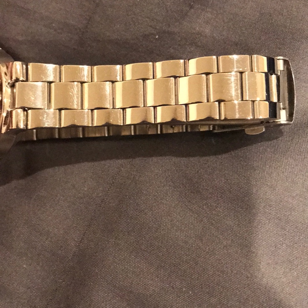 Hello Kitty Stainless Steel Watch - Picture 3 of 6